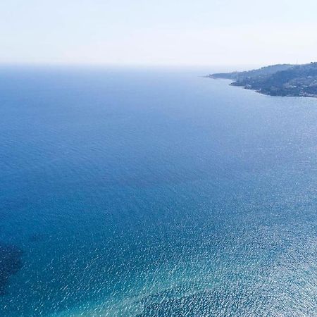Il Grande Blu - Vista Panoramica Sul Golfo Leilighet Ospedaletti Eksteriør bilde